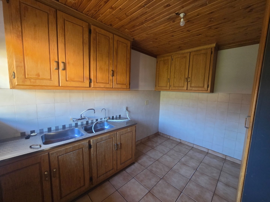 4 Bedroom Property for Sale in Heuwelsig Free State